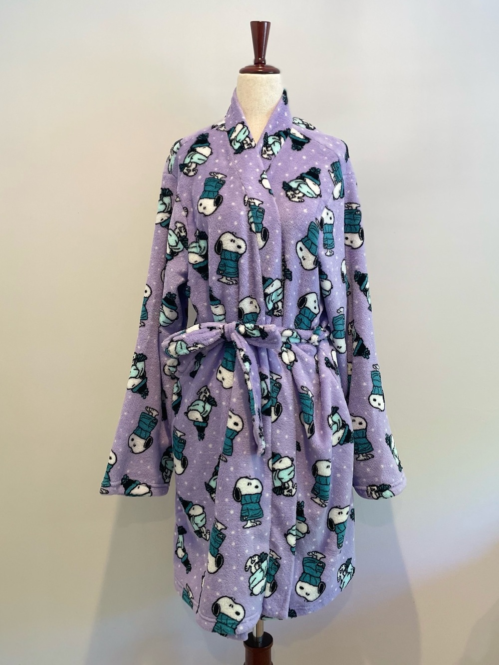 Peanuts Snoopy Purple Plush Robe - size Large/XL